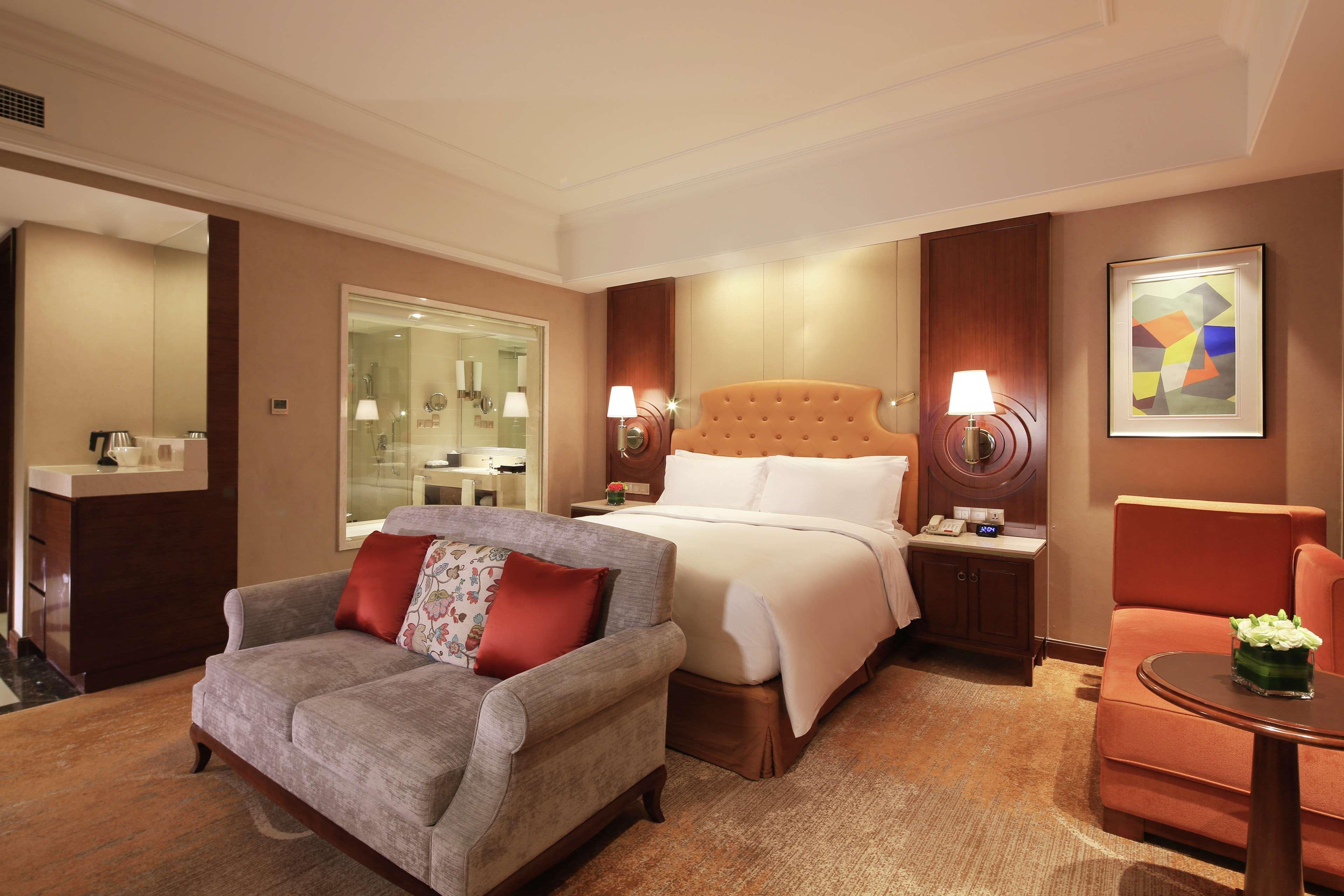 Doubletree By Hilton Ningbo - Chunxiao Hotel Exterior foto