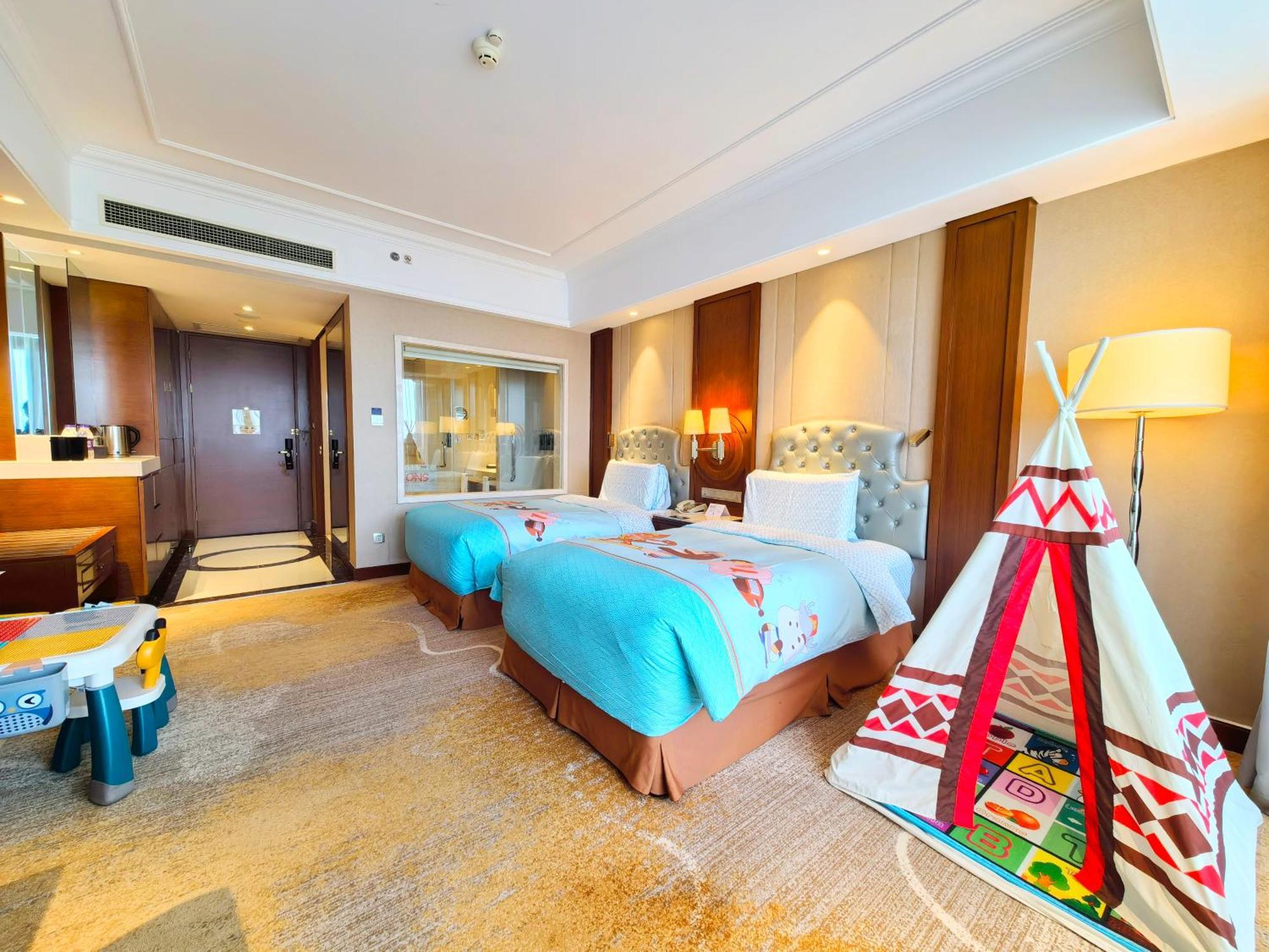 Doubletree By Hilton Ningbo - Chunxiao Hotel Exterior foto