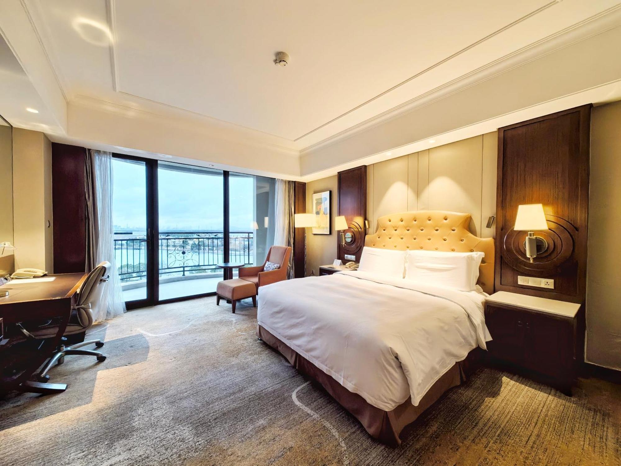Doubletree By Hilton Ningbo - Chunxiao Hotel Exterior foto